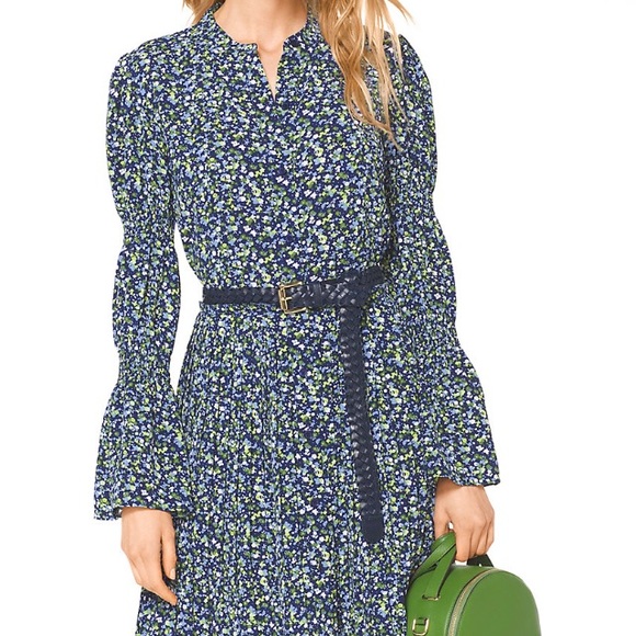 MICHAEL Michael Kors Dresses & Skirts - Michael Kors smocked sleeve floral print dress